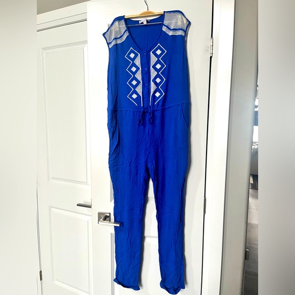 Blue jumpsuit with white embroidery size medium item 07-11 - Picture 2 of 13